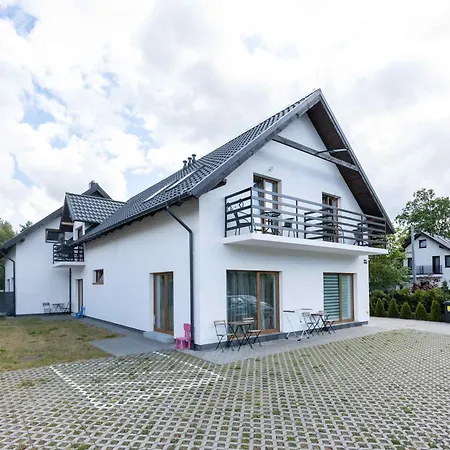 Pogodnewczasy W Jantarze Проживание в семье *